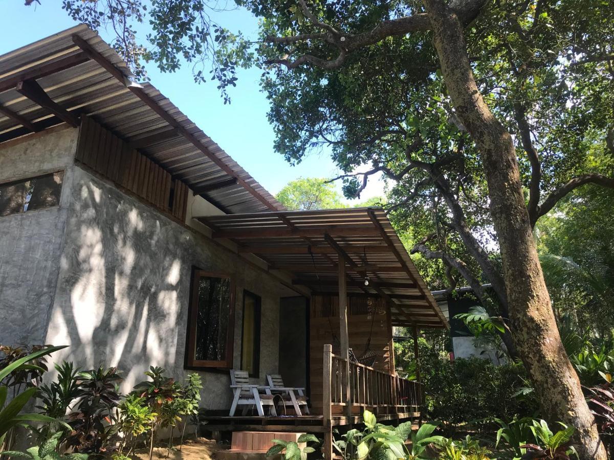 Himmapan Resort Koh Phayam Exterior photo